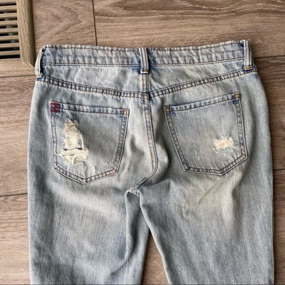 BDG Slim Boyfriend Low  Rise Ripped Jeans - Picture 7 of 16